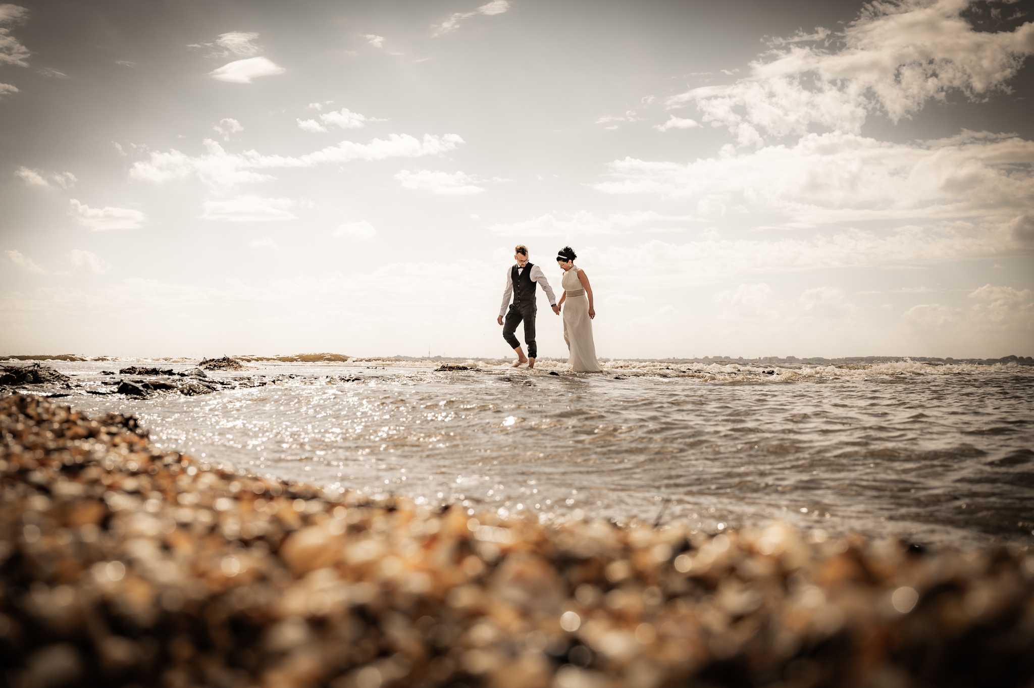 Janine und Roberto | Brautpaarshooting am Strand von Eckwarderhörne 1
